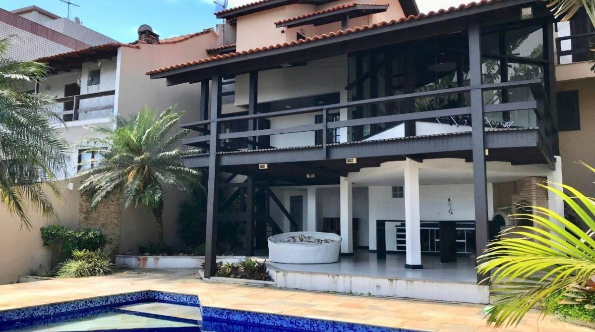 Mansão onde morou o jogador Luan Garcia do Palmeiras