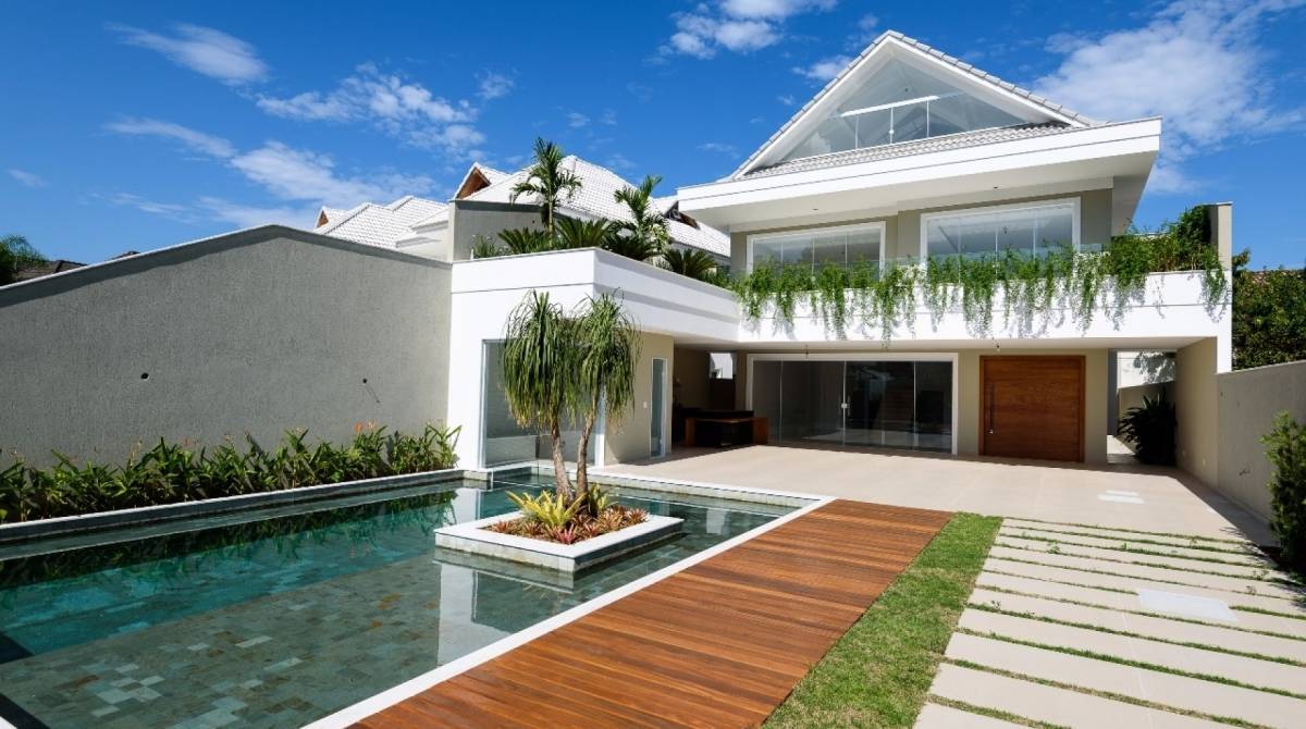 Mansão onde morou o jogador Neilton do Internacional 