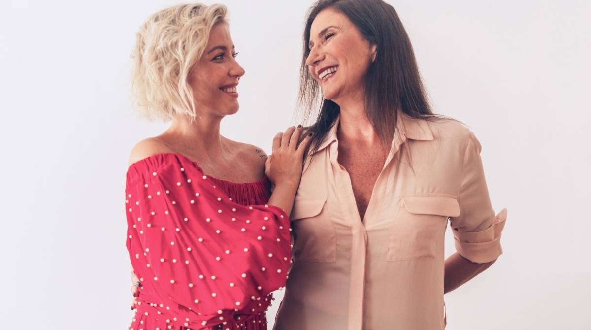 Zizi e Luiza Possi fazem turn&ecirc; juntas e esperam a chegada de Lucca, filho de Luiza