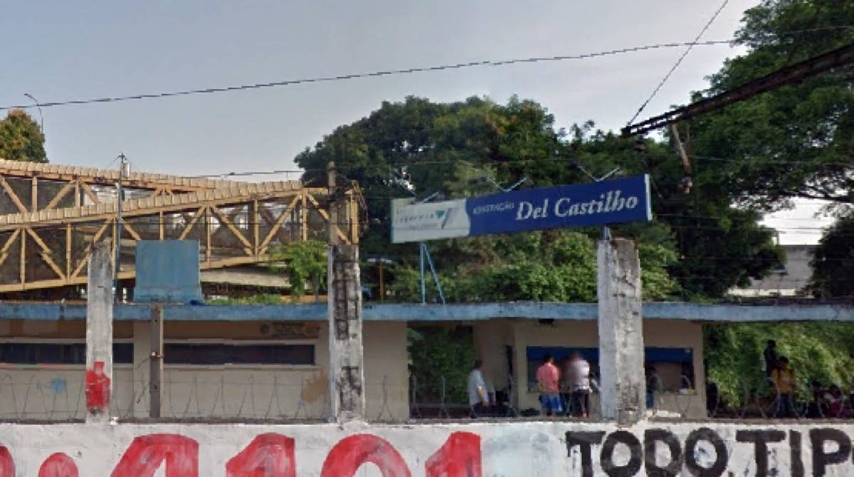 Policial estava abordando suspeitos de uso de drogas na estação quando foi baleado - Reprodução / Google Street View