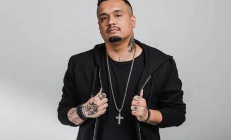 Thiago Soares agita a galera da Zona Oeste do Rio