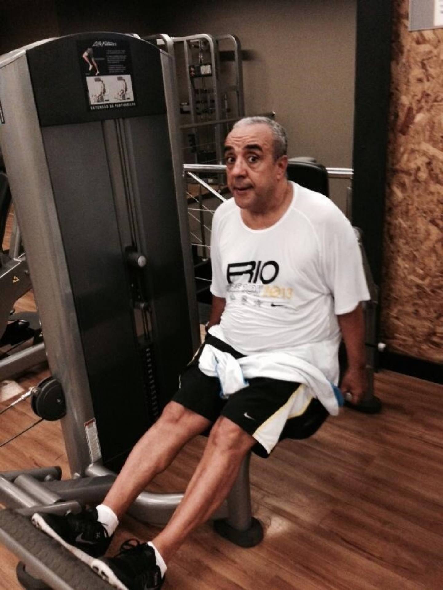 O agora assessor Tunico de Souza num momento de lazer: malhação - Reprodução da Internet