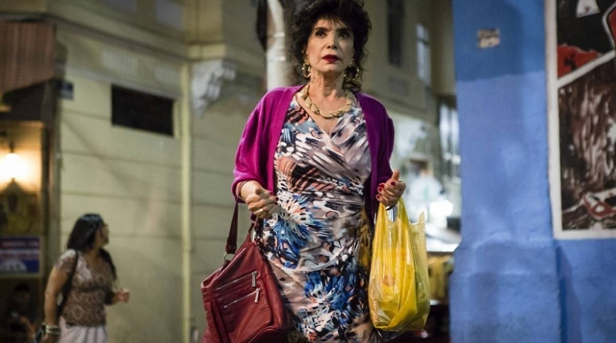 Lady Francisco como Fátima em 'Totalmente Demais'