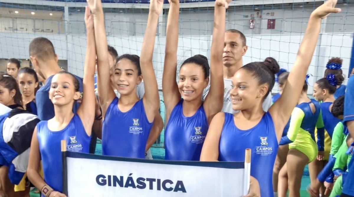 Nove atletas da Fundação Municipal de Esportes representaram Campos no Torneio Estadual de Trampolim, na Arena Carioca 3, no Rio. Três conquistaram o ouro, a prata e o bronze na categoria infantojuvenil - Divulgação prefeitura