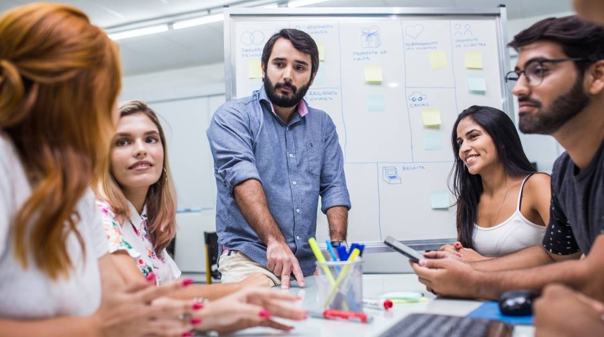 Félix dá dicas para o estudo online - Divulgação