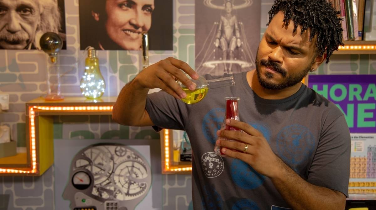 TV Escola tem program A Hora do Enem