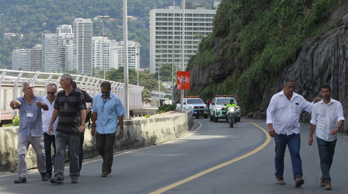 Nesta quinta, peritos indicados pela Justi&ccedil;a realizaram uma inspe&ccedil;&atilde;o na via, que liga as Zonas Sul e Oeste da cidade. A per&iacute;cia foi realizada ap&oacute;s recurso apresentado pela Prefeitura.   
