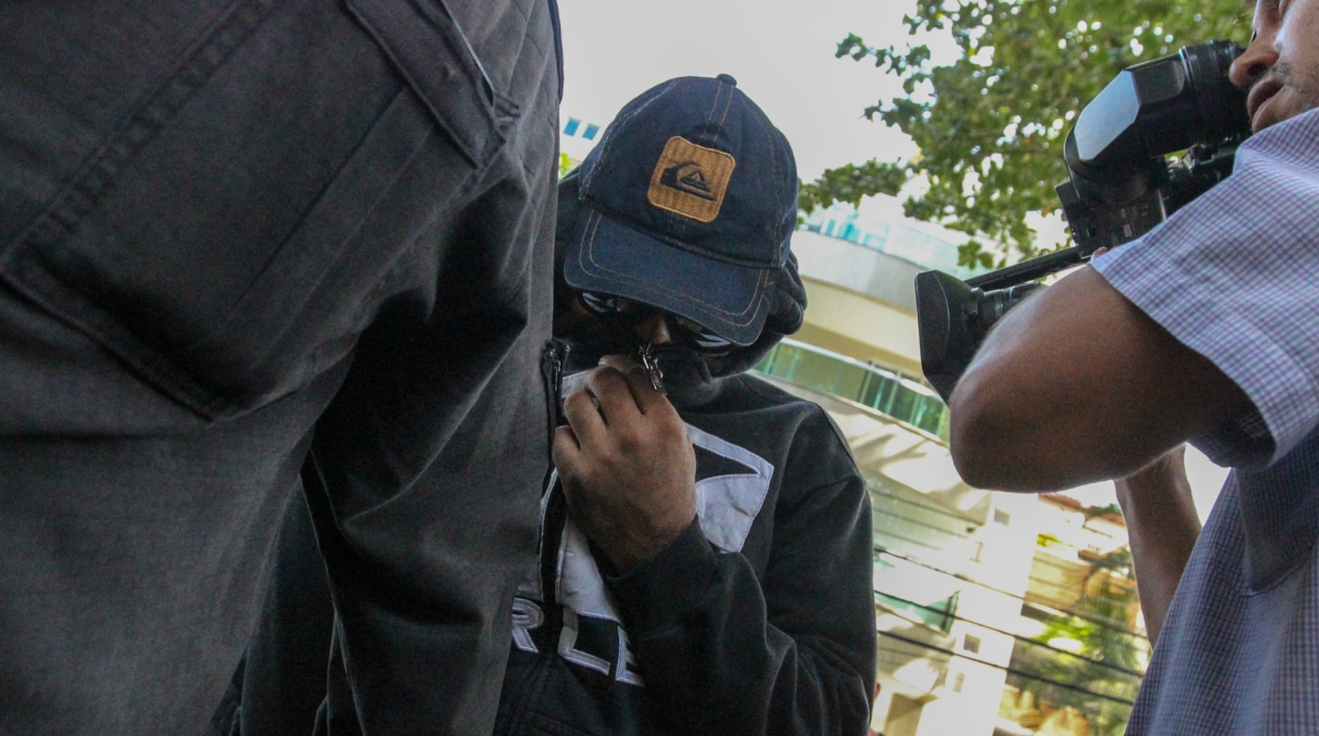 Rio de Janeiro (RJ), 31/05/2019, OPERACAO DH CAPITAL - Chega de preso Rodrigo Roger Ferreira, vulgo Ferreirinha, durante a opracao da DH da Capital, Barra da Tijuca, zona oeste do Rio de Janeiro.Foto: Armando Paiva / Ag&ecirc;ncia O Dia Operacao, DH Capital, Prisoes, Rio de Janeiro