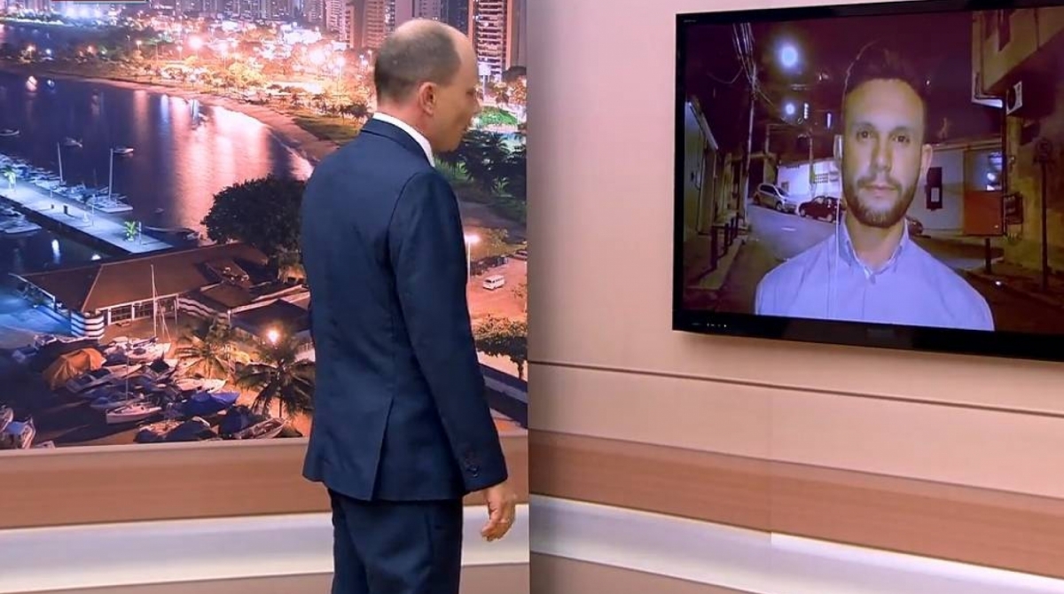 Repórter do 'Balanço Geral' é ameaçado ao vivo - Reprodução