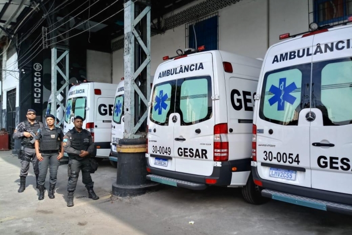 As ambulÃ¢ncias foram doadas pelo Gabinete de IntervenÃ§Ã£o Federal
