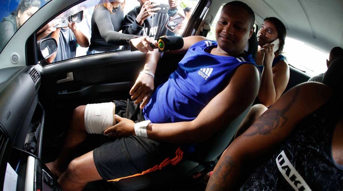 Fabiano Santa Bárbara foi baleado na coxa durante assalto - Gilvan de Souza