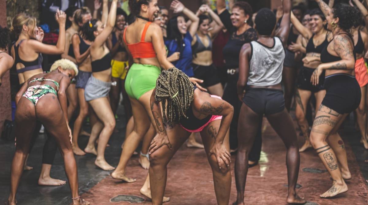 Aula 'Proibidona', que acontece toda sexta-feira, na Lapa