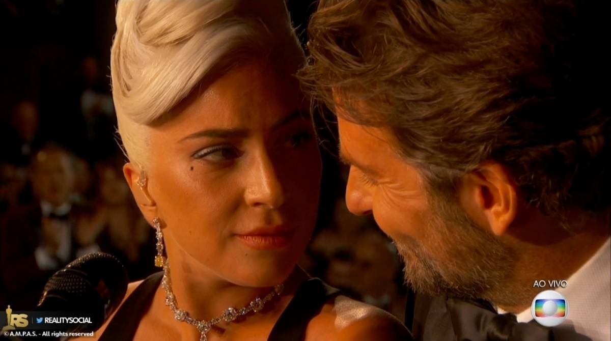 Lady Gaga e Bradley Cooper