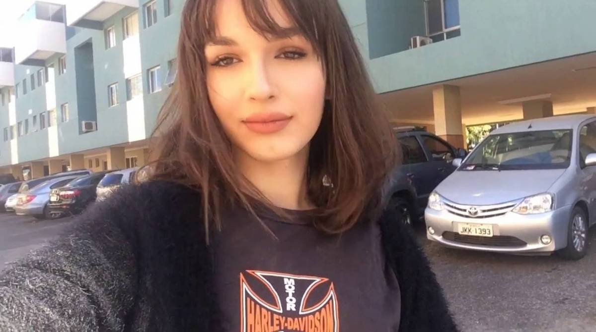 Gabrielle Joie - Reprodução de Internet 