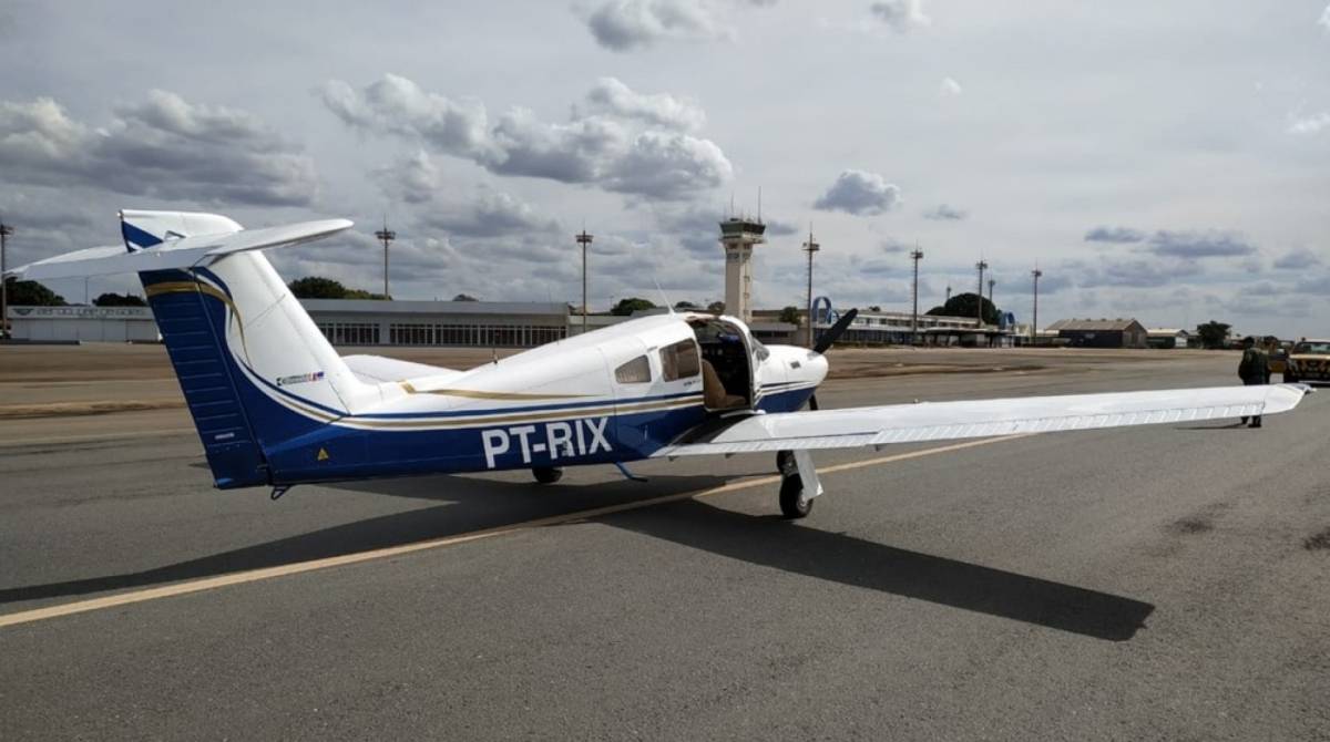 Pol&iacute;cia Federal apreende 111 kg de ouro pelas pol&iacute;cias Federal e Militar em avi&atilde;o monomotor no aeroporto de Goi&acirc;nia