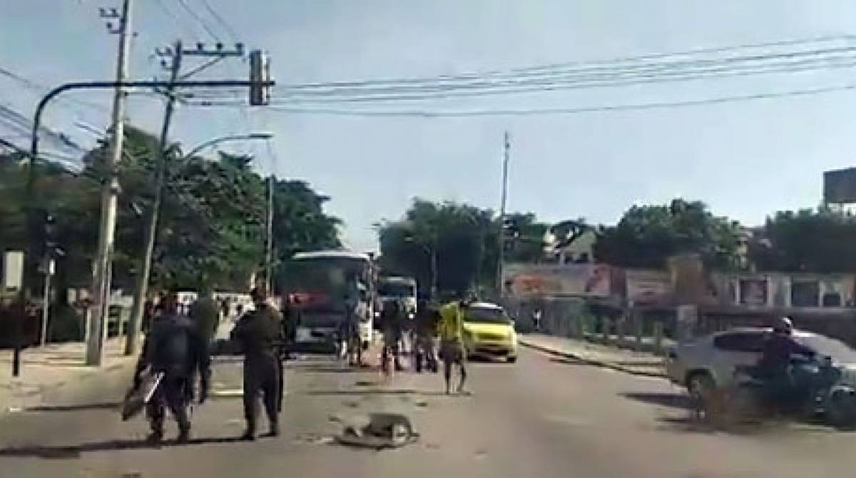 Protesto aconteceu nas proximidades do Rio Grande - Reprodução / Internret