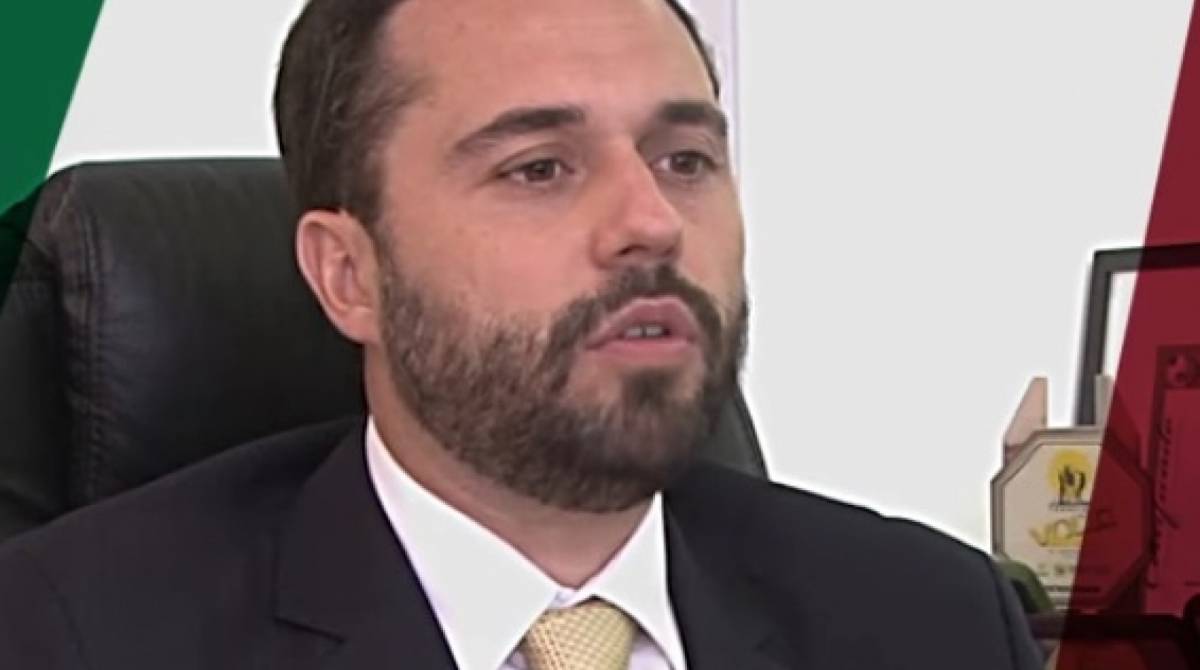 M&Aacute;RIO BITTENCOURT
