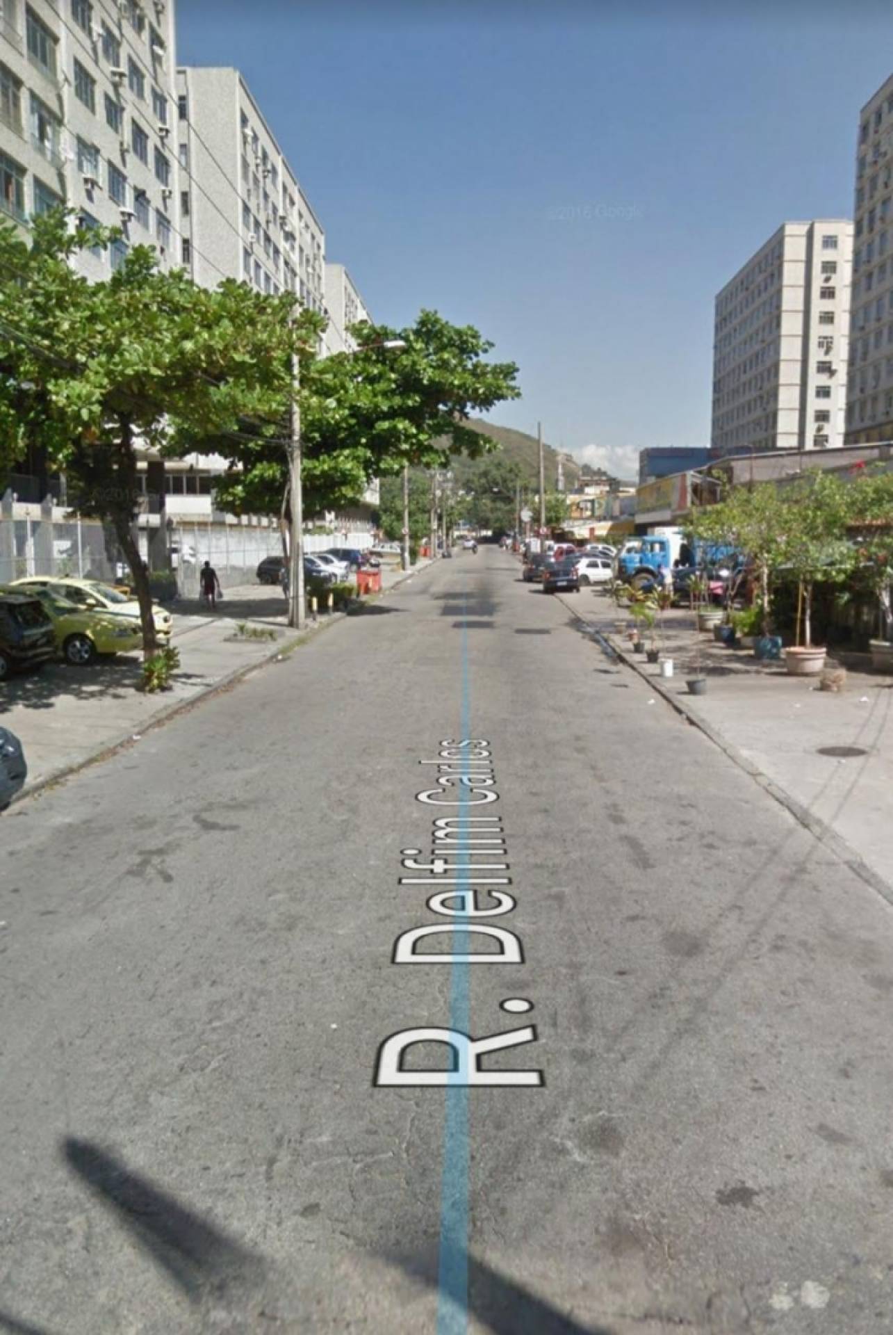 Rua Delfim Carlos, Olaria - Google Maps