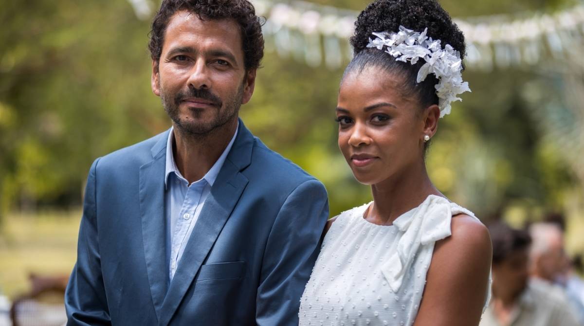 Casamento de Amadeu (Marcos Palmeira) e Gilda (Heloísa Jorge) - Casamento  de Amadeu ( Marcos Palmeira ) e Gilda ( Heloísa Jorge )
      Caption