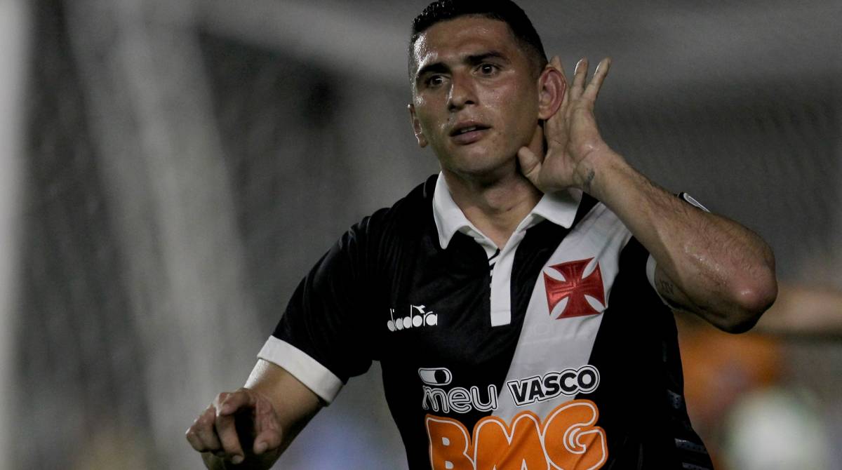 Herói da Ponte, Danilo Barcelos comenta esforço em campo: 'Consegui dar o  meu melhor' - Lance!