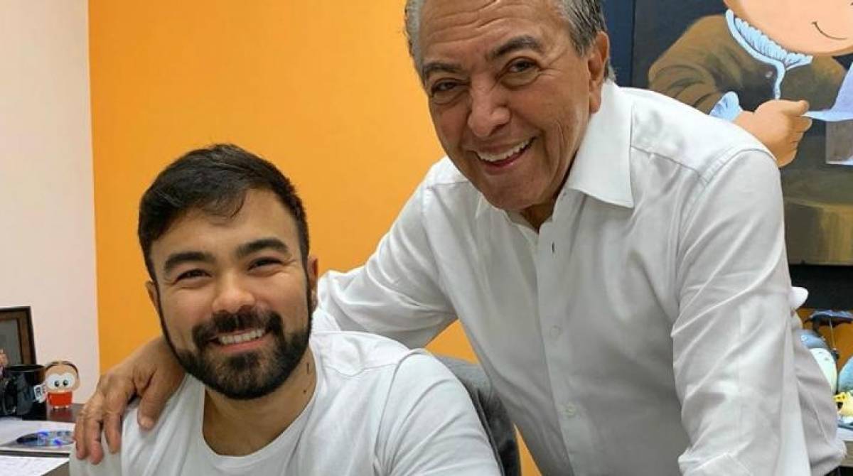 Mauro Sousa com o paí Maurício de Sousa  - Reprodução Instagram
