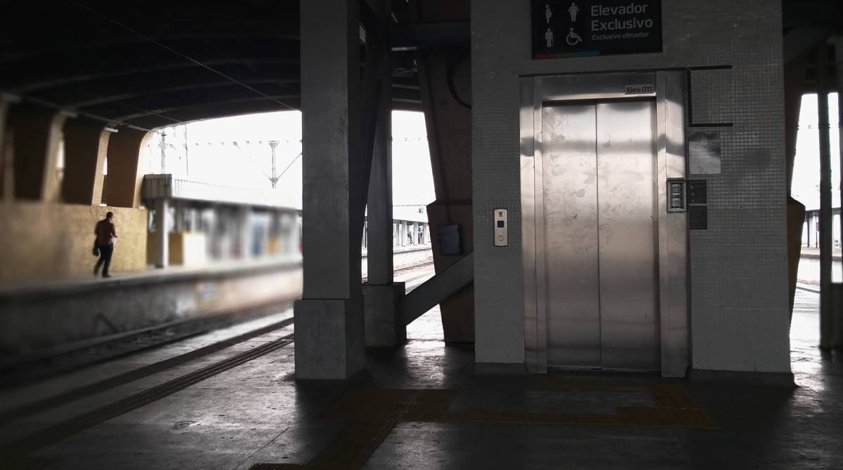 Suspeitos foram presos na esta&ccedil;&atilde;o de trem em Madureira, na Zona Norte do Rio