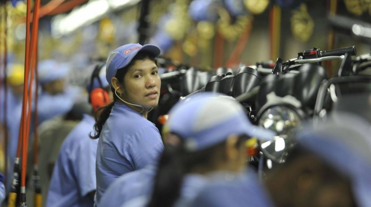 Mulheres aumentaram em um ano a escolaridade m&eacute;dia em rela&ccedil;&atilde;o aos homens