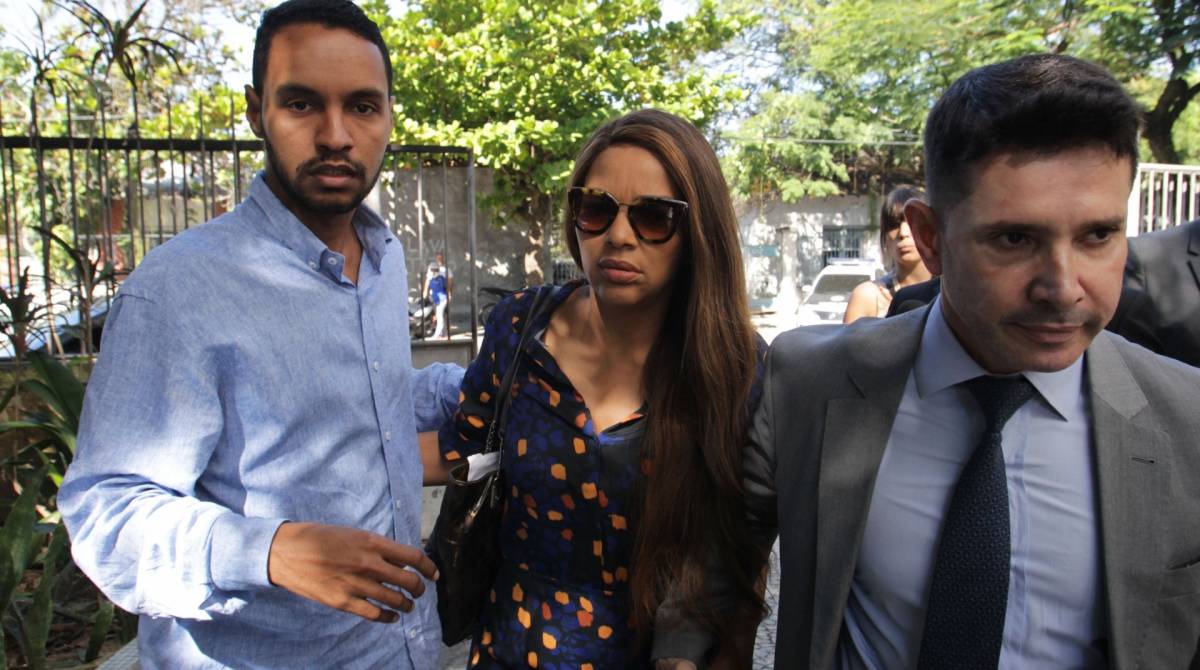 Flordelis: deputada federal (PSD) - Estefan Radovicz