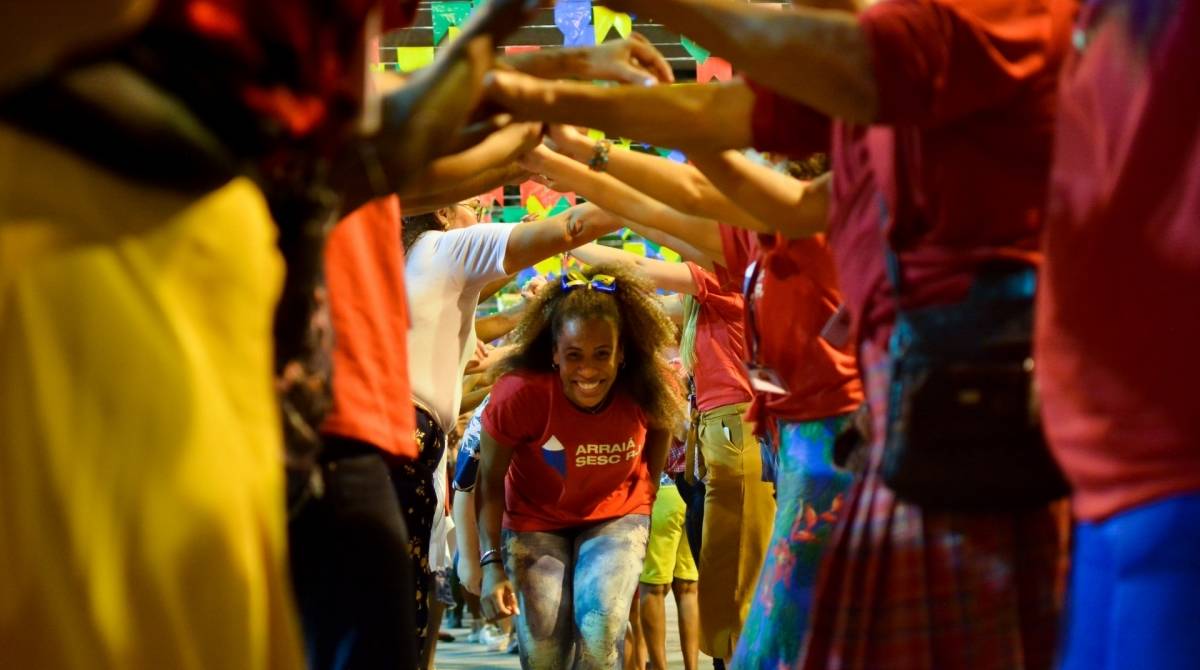 Público poderá conferir barracas com brincadeiras, comidas típicas, ornamentação especial, oficinas e muita quadrilha