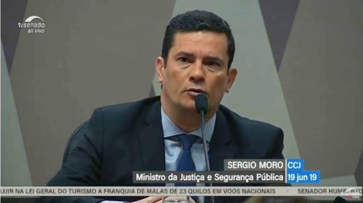 Ministro Sergio Moro presta esclarecimentos sobre mensagens trocadas com coordenador da Lava Jato na CCJ do Senado