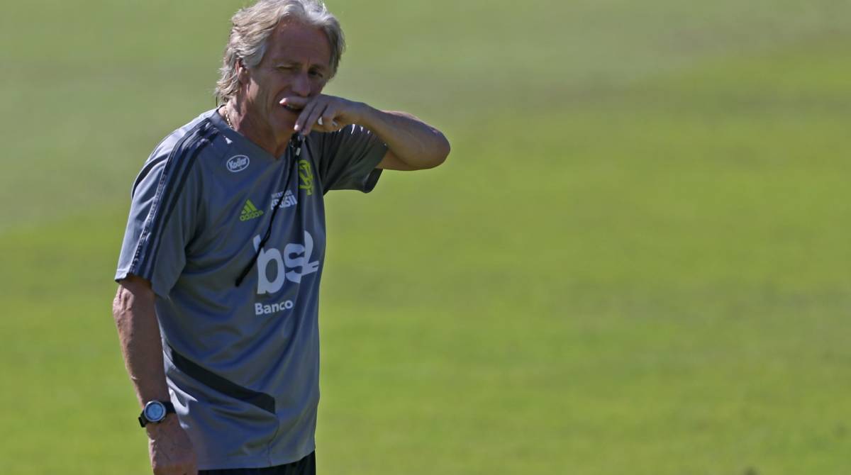 T&eacute;cnico do Flamengo, Jorge Jesus, comanda o treino no Ninho do Urubu - Daniel Castelo Branco