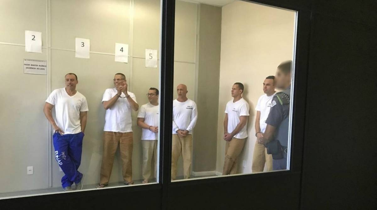 Na foto: Alexandre Nardoni, Mizael Bispo de Souza, Gil Rugai, Cristian Cravinhos, Guillherme Longo e Lindenberg Alves - Reprodu&ccedil;&atilde;o