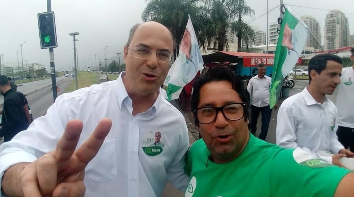 Ex-cabo eleitoral, Marcos Rodrigues de Castro fez selfie com o governador Wilson Witzel  - Reprodução/ Facebook