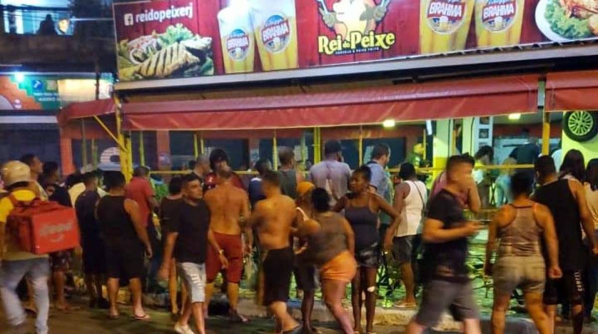 Ataque aconteceu na noite deste sábado