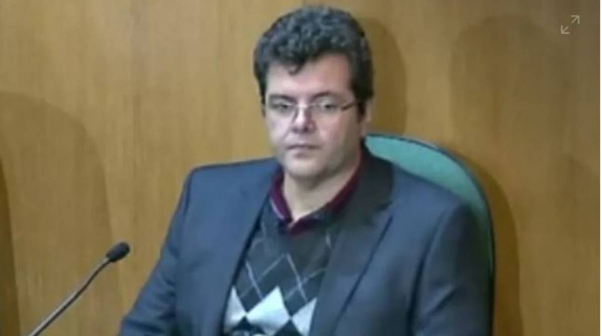 Empresário Guilherme Esteves de Jesus foi preso pela Lava Jato nesta segunda-feira na Barra da Tijuca  - Reprodução TV Globo