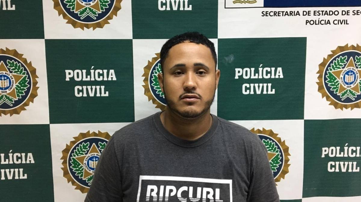 Suspeito de tráfico foi preso na Baixada - Divulgação