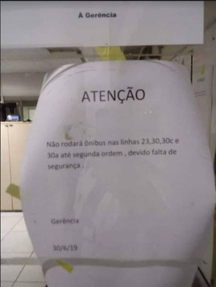 Aviso anuncia suspensão de circulação de quatro linhas por causa de violência, em São Gonçalo
