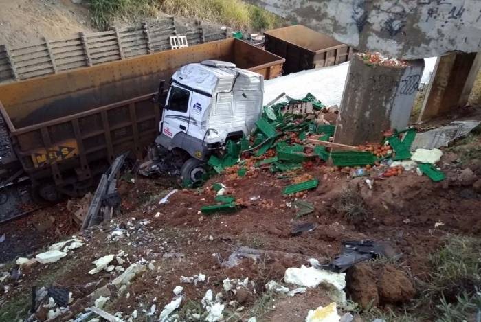 ColisÃ£o aconteceu na altura de SeropÃ©dica