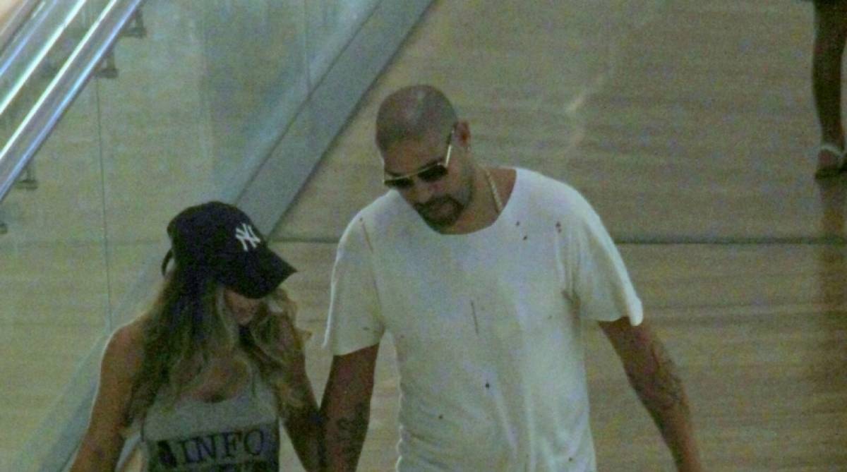 Adriano Imperador e a nova namorada Hanna Alvarez