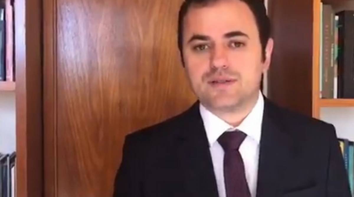 Após fazer analogia de Moro com juiz de futebol, Glauber Braga declarou que o atual ministro da Justiça é um 'juiz ladrão'
 - Reprodução/Twitter