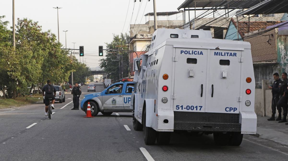 Blindado da CPP participou da opera&ccedil;&atilde;o - Reginaldo Pimenta / Ag&ecirc;ncia O Dia