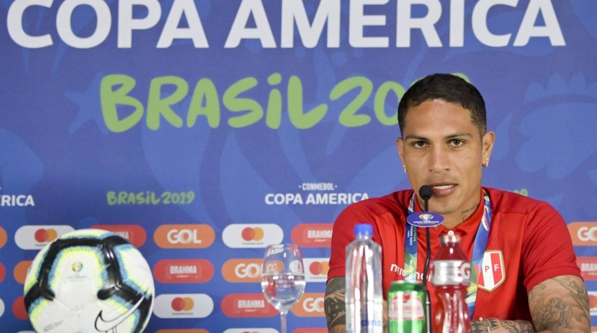 Principal jogador da seleção peruana, Guerrero lavou a alma ao chegar à decisão da Copa América - RAUL ARBOLEDA / AFP
