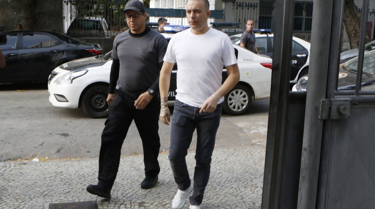 Mayson se passava por policial  - Reginaldo Pimenta