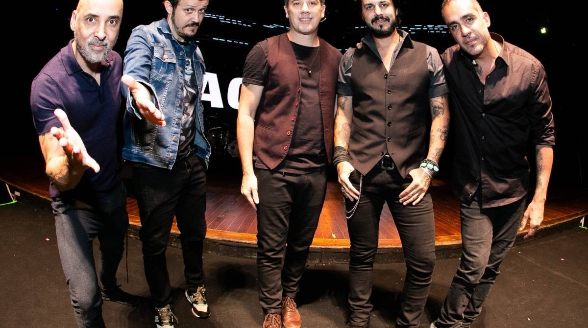 Jota Quest - Luiza Villarroel