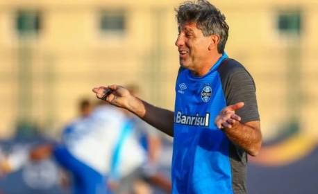 Renato Gaúcho indica nome de auxiliar permanente do Grêmio para trabalhar na comissão dele no Flamengo