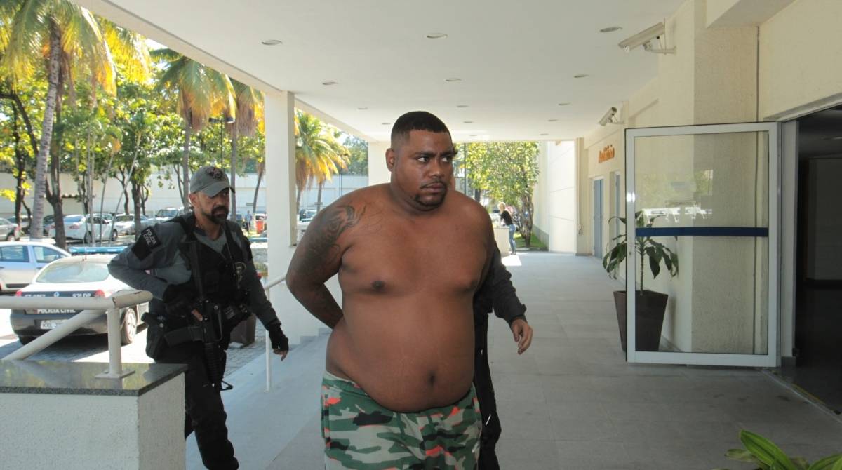 Tiroteio está entre os presos - Estefan Radovicz / Agência O Dia