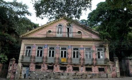 Câmara vota polêmico projeto que pode transformar imóveis históricos em espaços comerciais