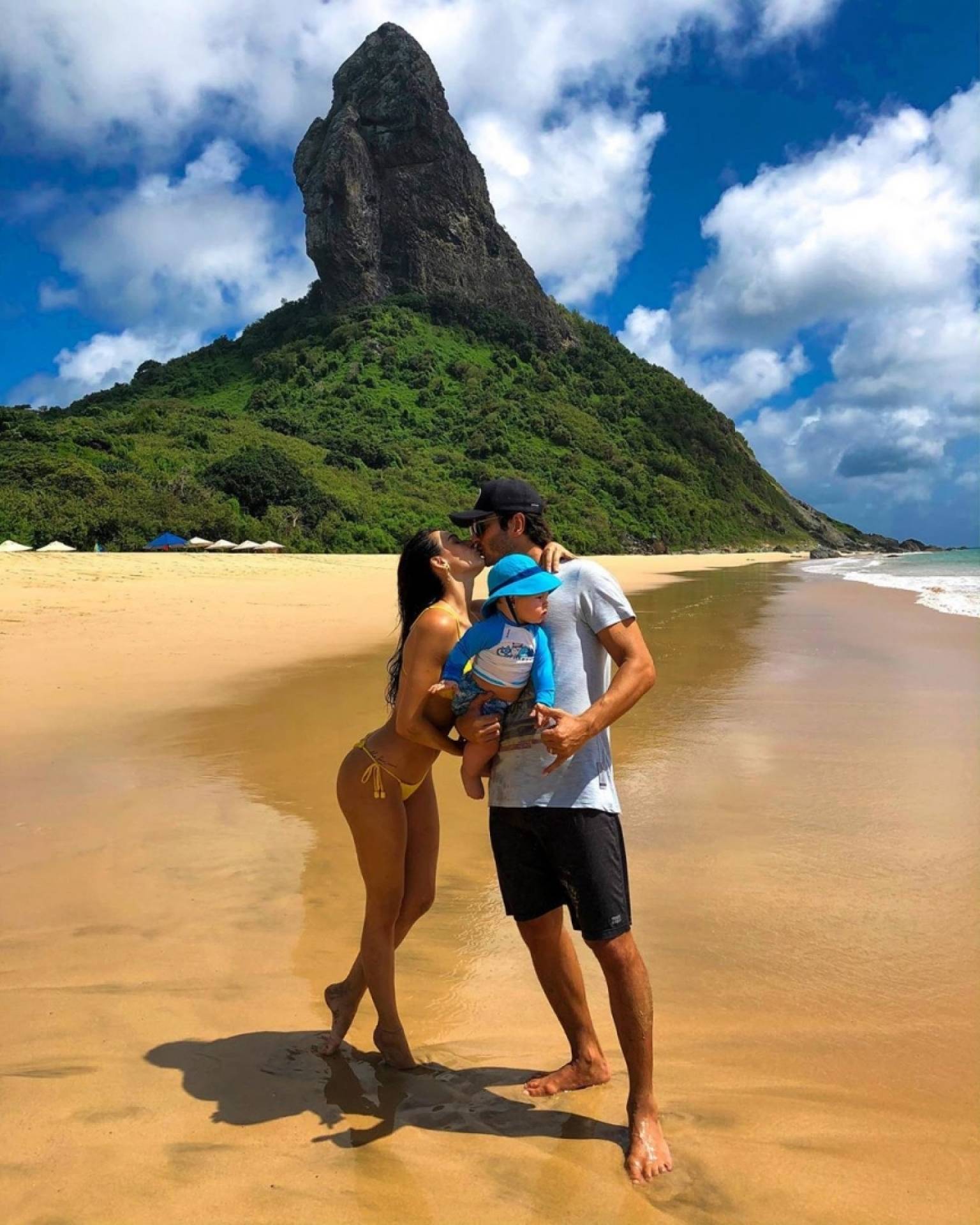 Isis Valverde em Fernando de Noronha