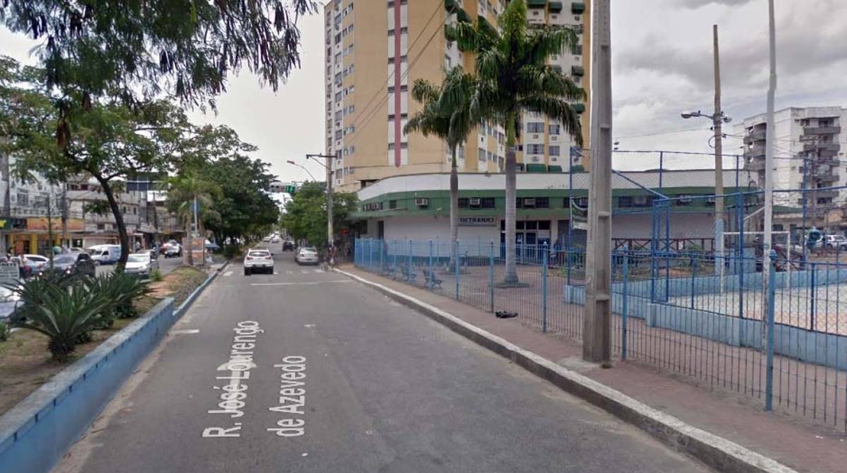 Homem foi baleado no bairro Rocha - Reprodução / Google Street View
