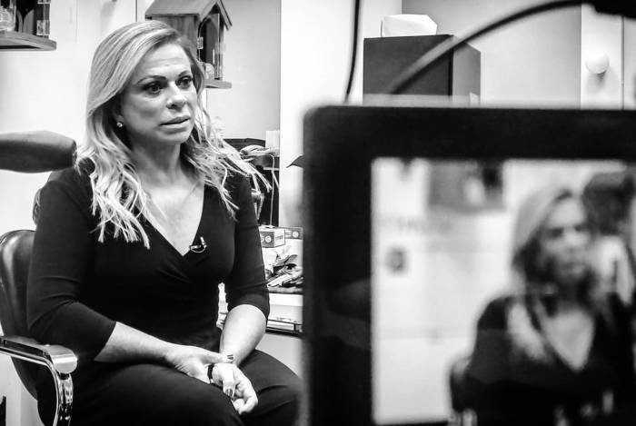 Christina Rocha para o document&aacute;rio/s&eacute;rie 'Trapalhadas Sem Fim' - Reprodu&ccedil;&atilde;o